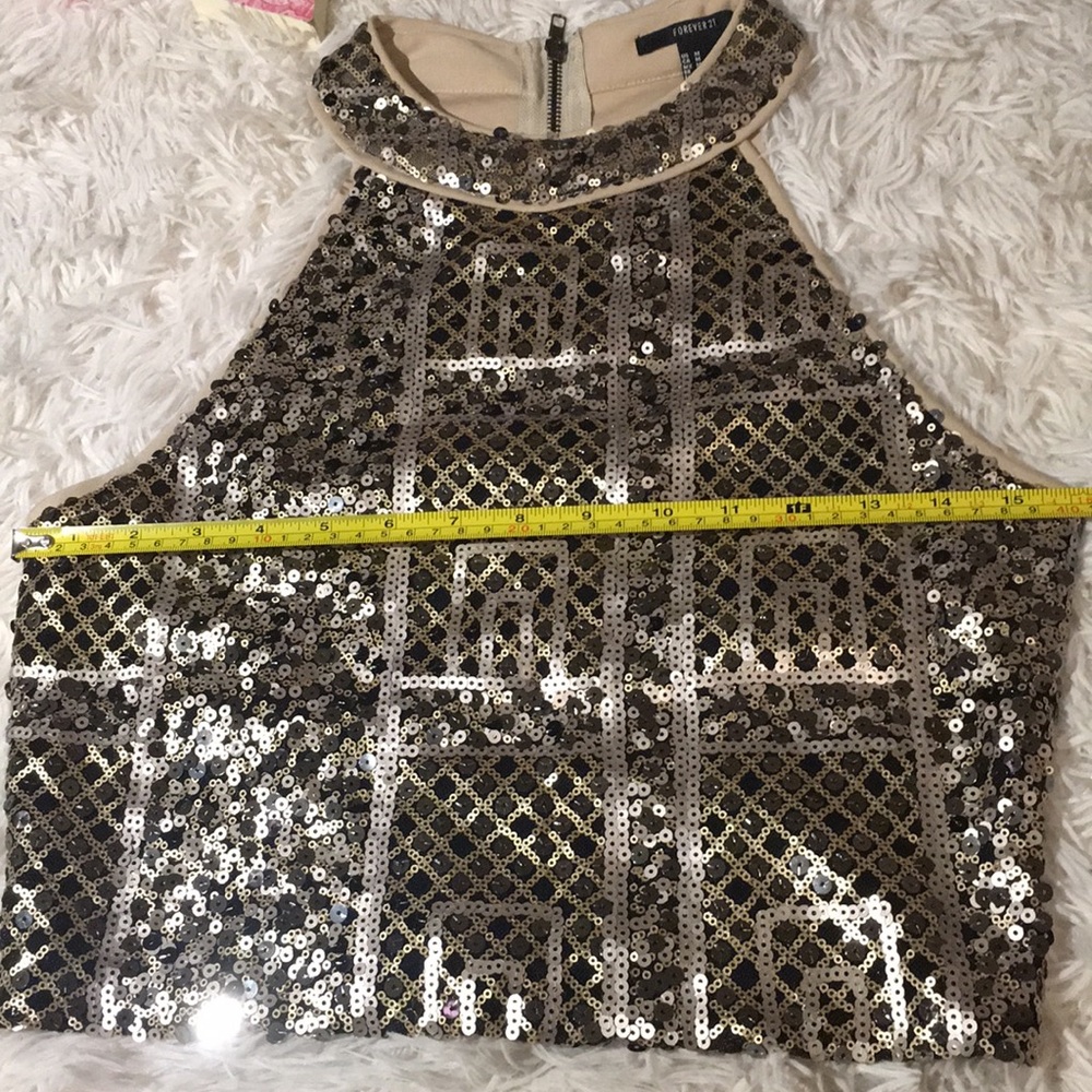 🆕 Sparkly Crop Top Medium - Picture 7 of 7